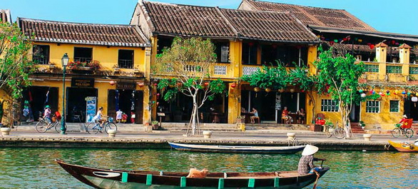Découvrir Hoi An, la ville au mille couleurs et lumières du Vietnam
